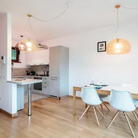 Apartman Bird's Eye View - By Myhomeincomo Como